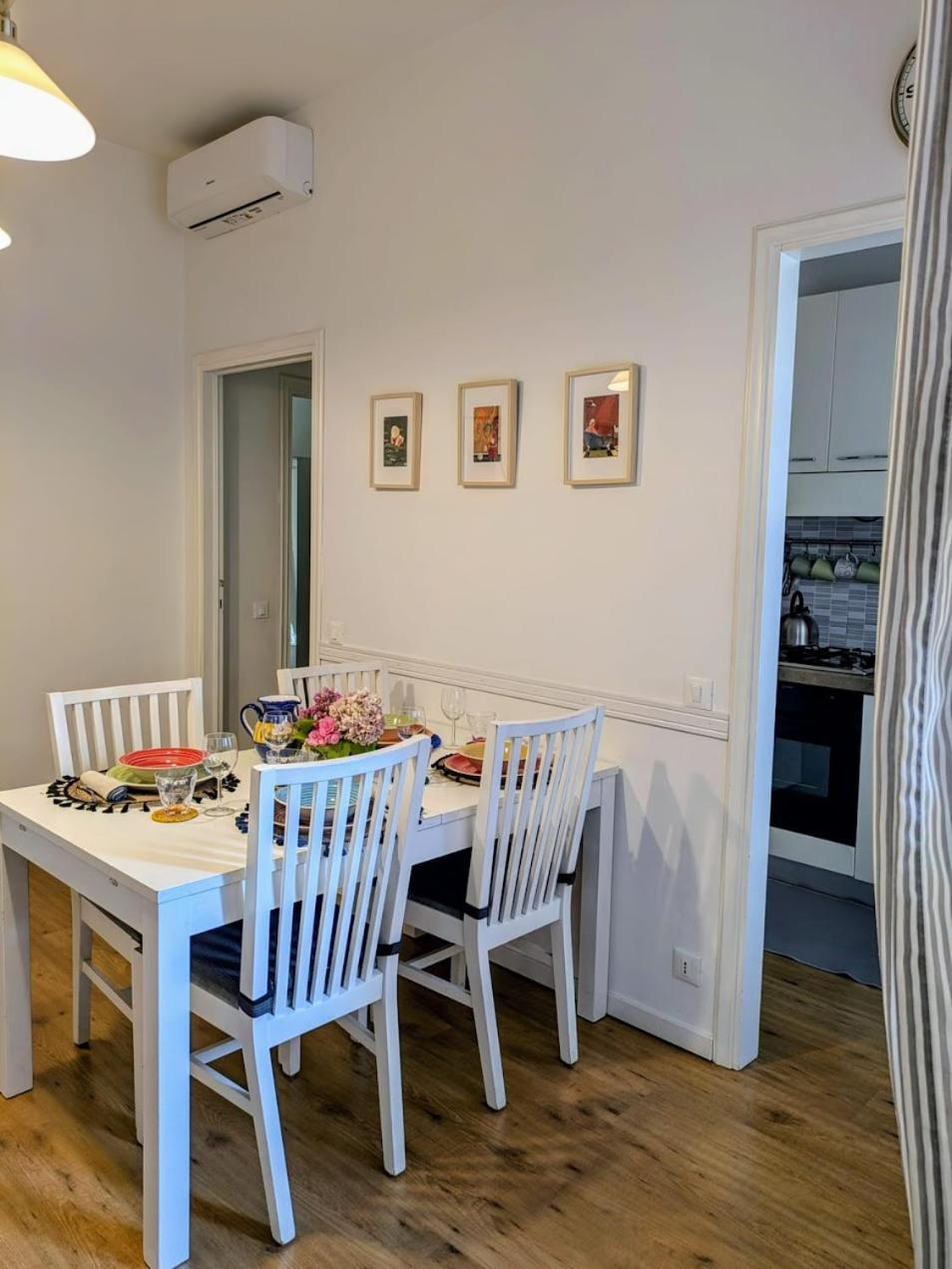 Appartamento Viale Puccini - Free Gated Parking - 3 Minutes From Center Lucca Bagian luar foto
